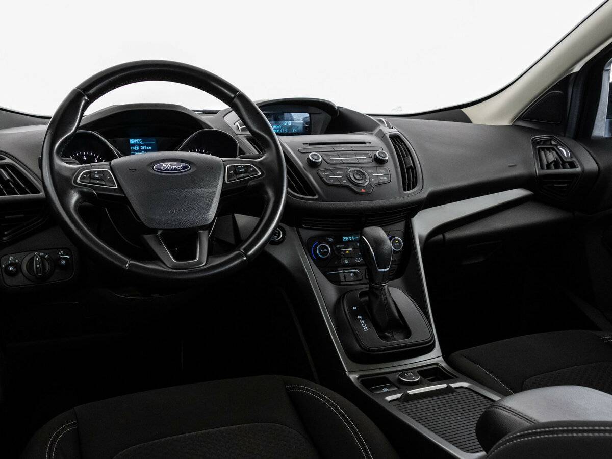 Ford Kuga, 2017 Фото №11