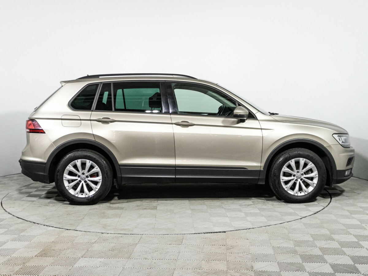 Volkswagen Tiguan II, 2019 Фото №4
