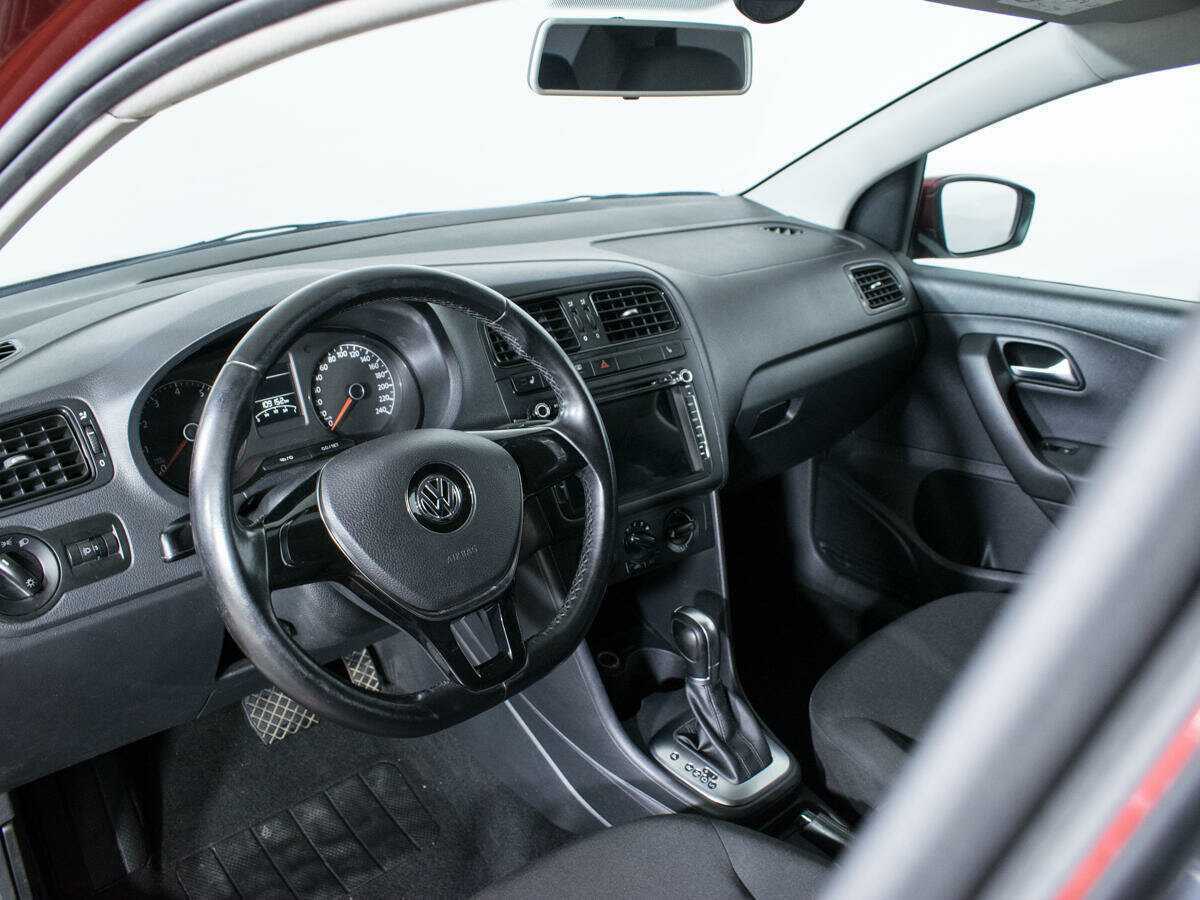 Volkswagen Polo, 2016 Фото №13