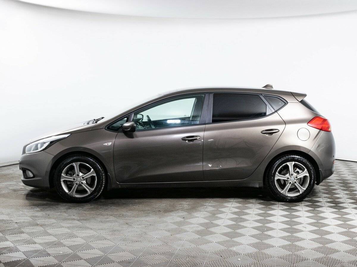 Kia Ceed, 2012 Фото №8