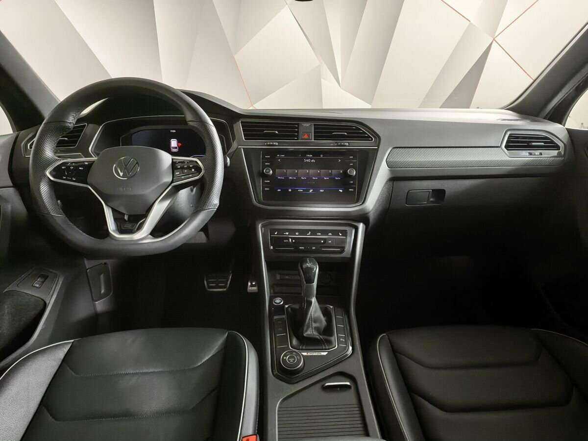 Volkswagen Tiguan, 2021 Фото №9