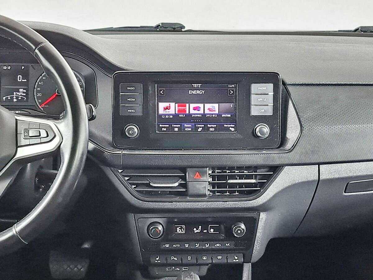 Volkswagen Polo, 2020 Фото №13