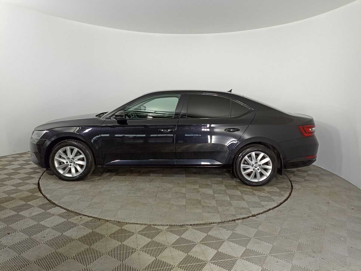 Skoda Superb, 2018 Фото №8