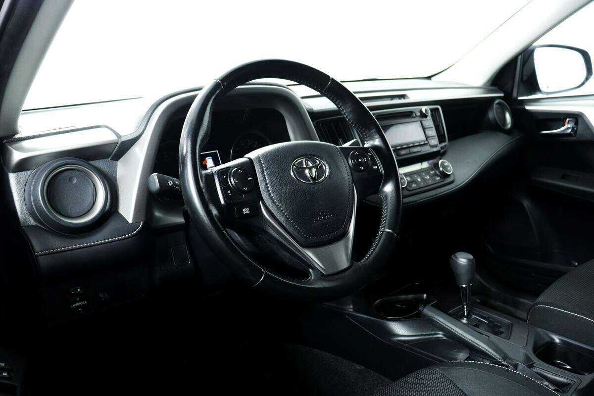 Toyota RAV4, 2019 Фото №12