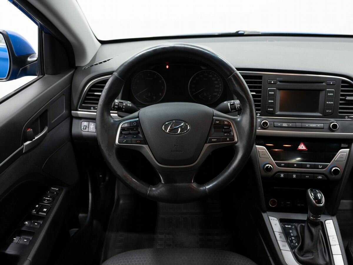 Hyundai Elantra, 2017 Фото №11