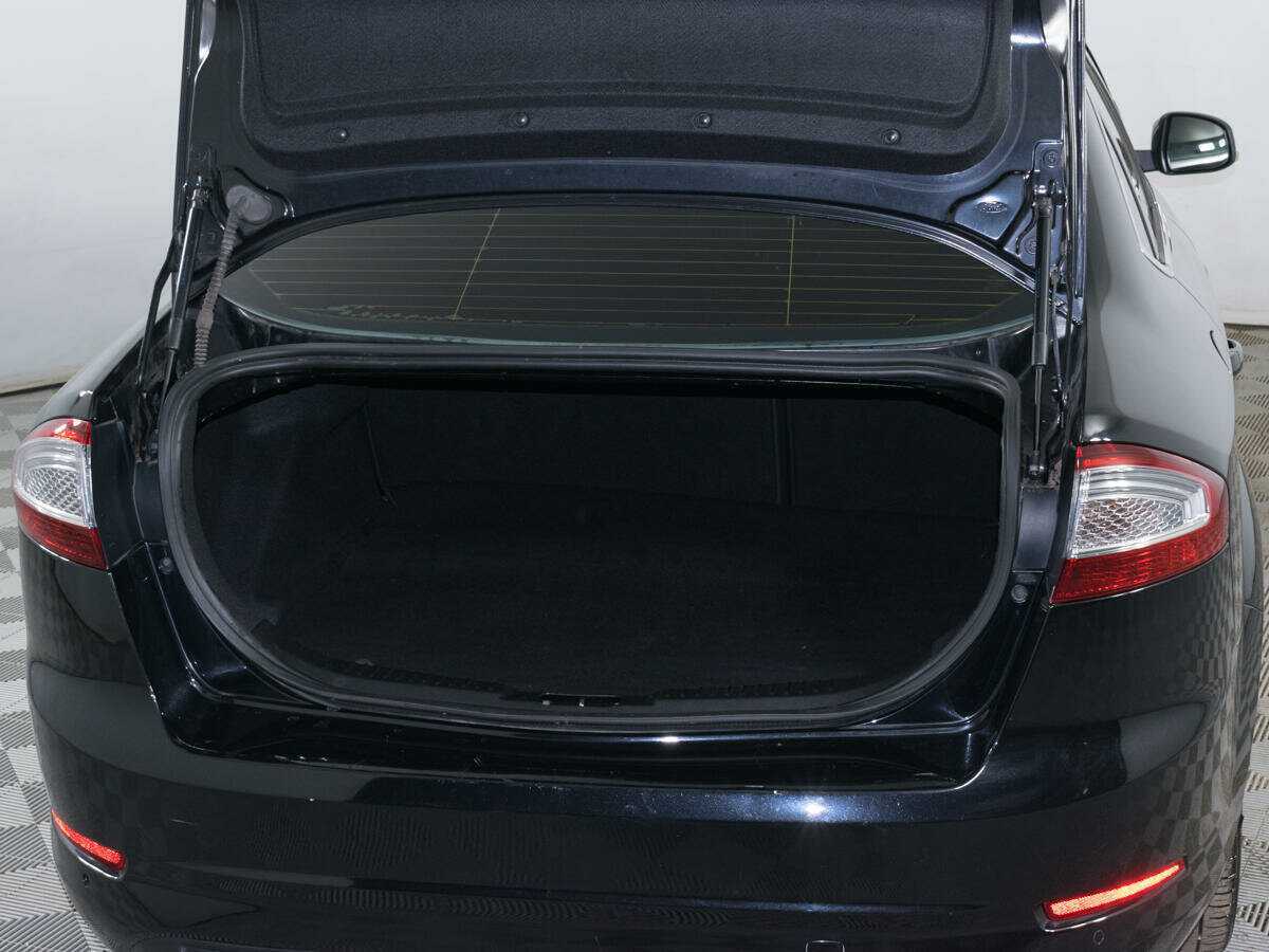 Ford Mondeo, 2013 Фото №9