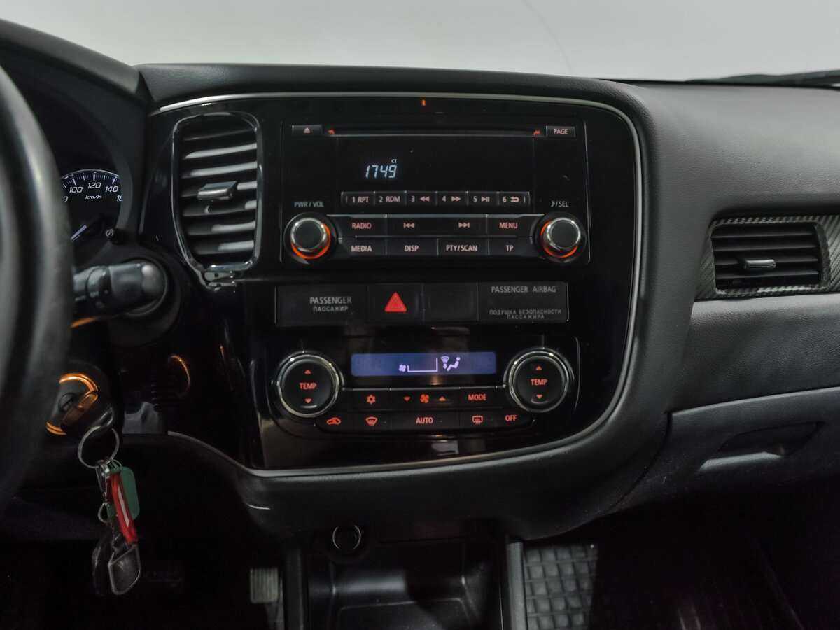 Mitsubishi Outlander, 2013 Фото №10