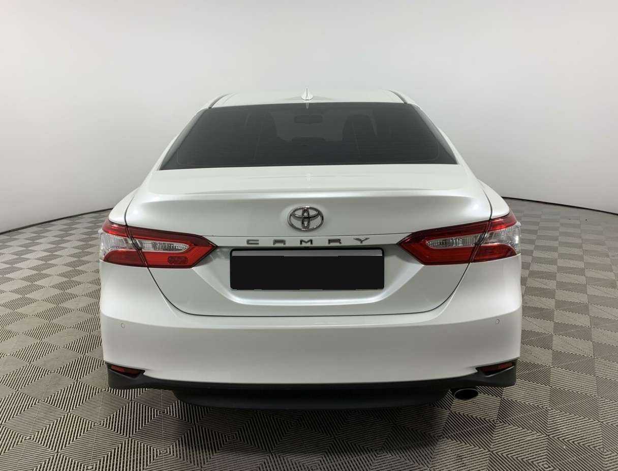 Toyota Camry, 2020 Фото №6