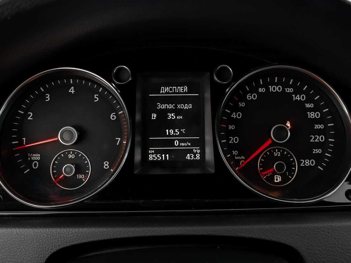 Volkswagen Passat CC, 2012 Фото №15