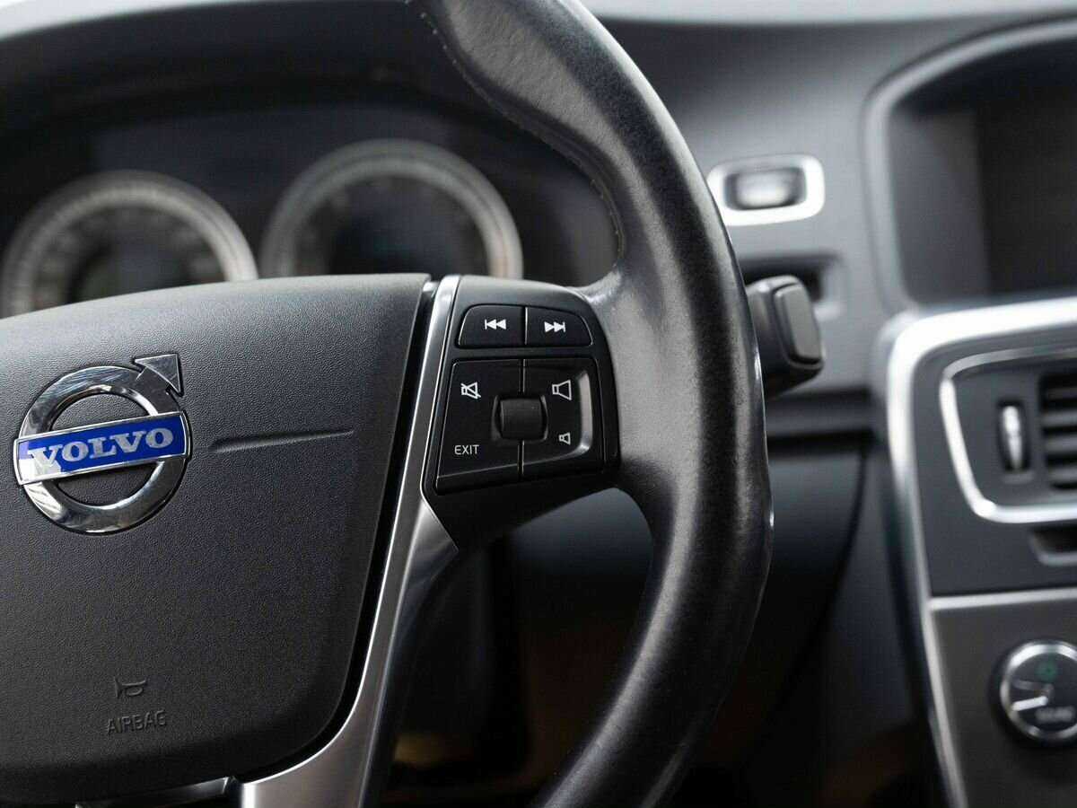 Volvo S60, 2012 Фото №16