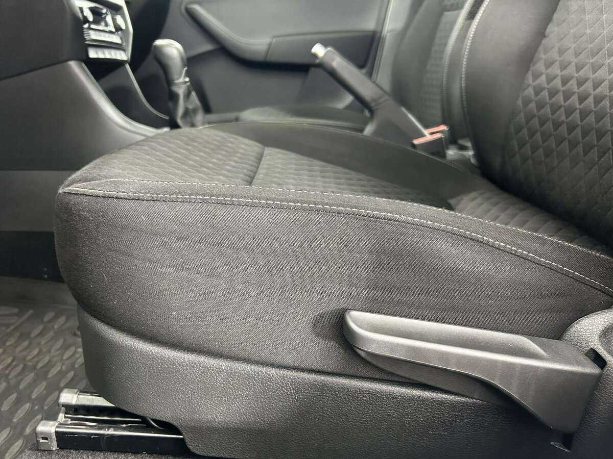 Skoda Rapid, 2016 Фото №10