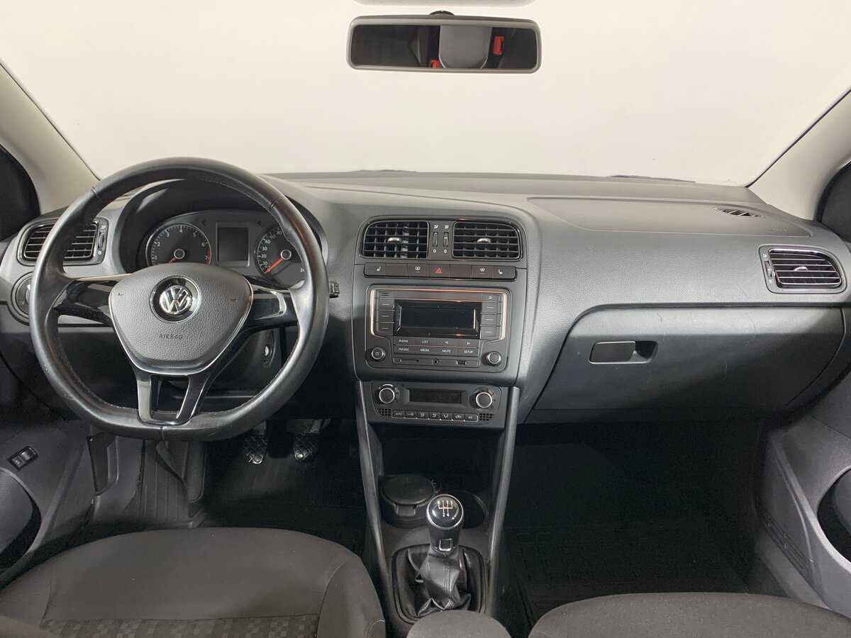 Volkswagen Polo, 2016 Фото №10