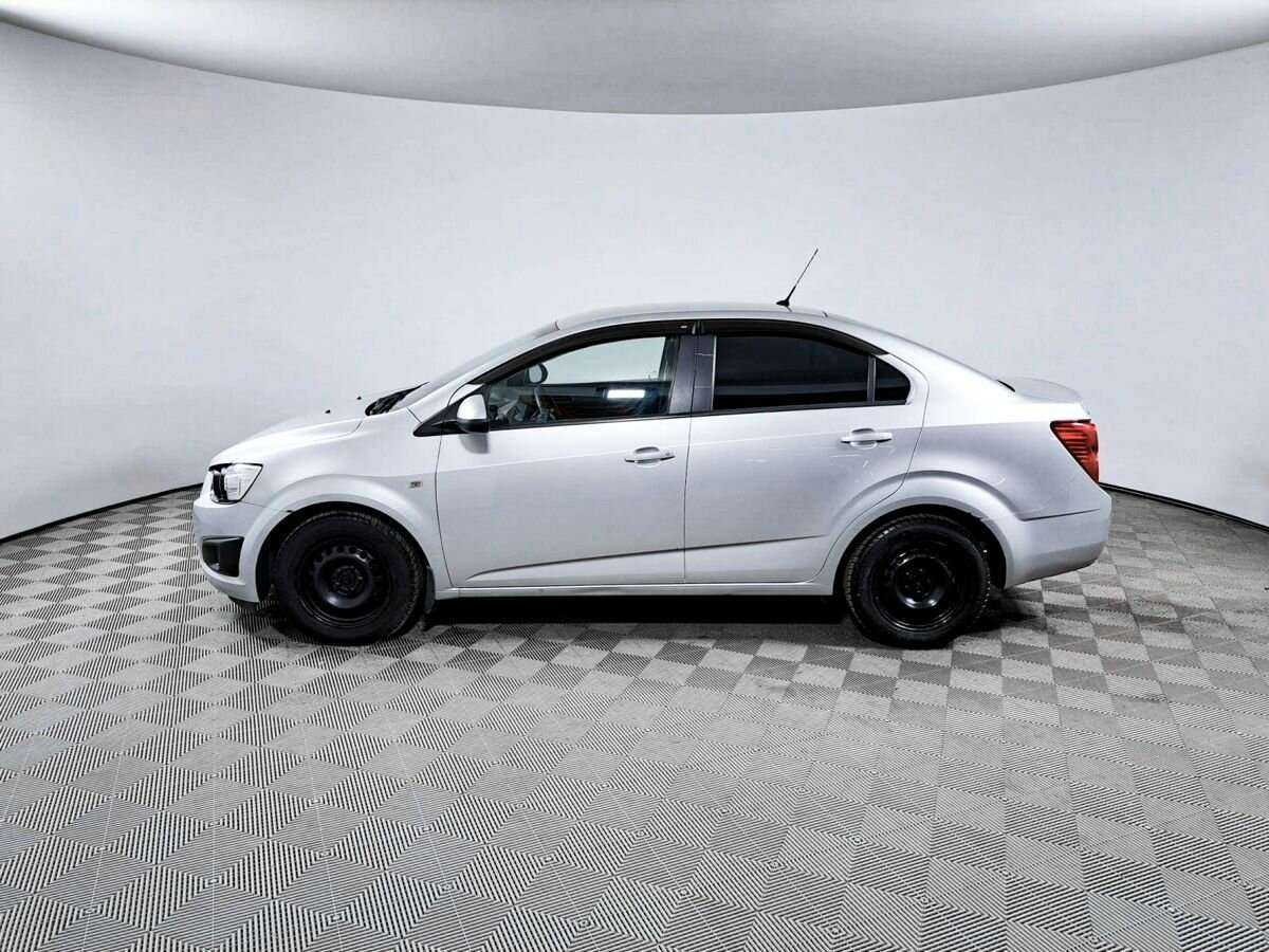 Chevrolet Aveo, 2012 Фото №8