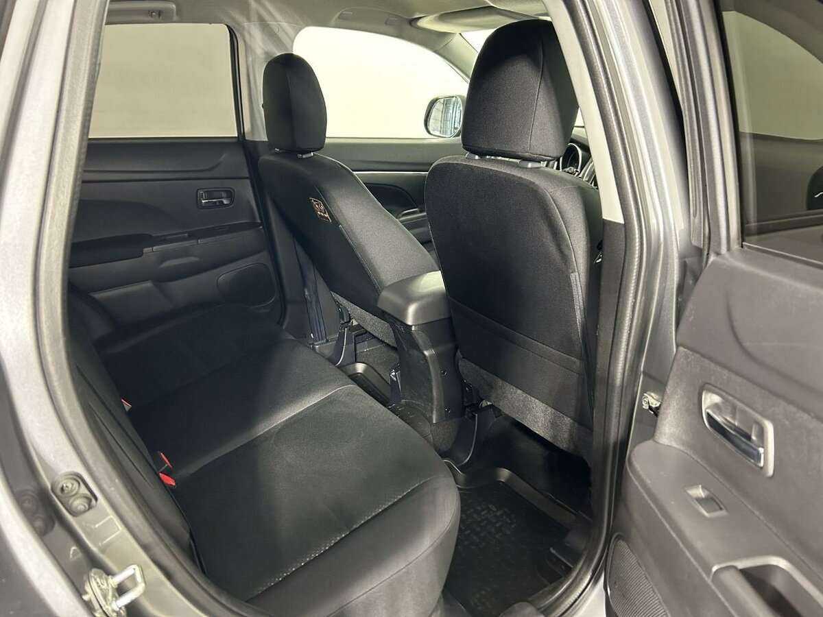 Mitsubishi ASX, 2012 Фото №16