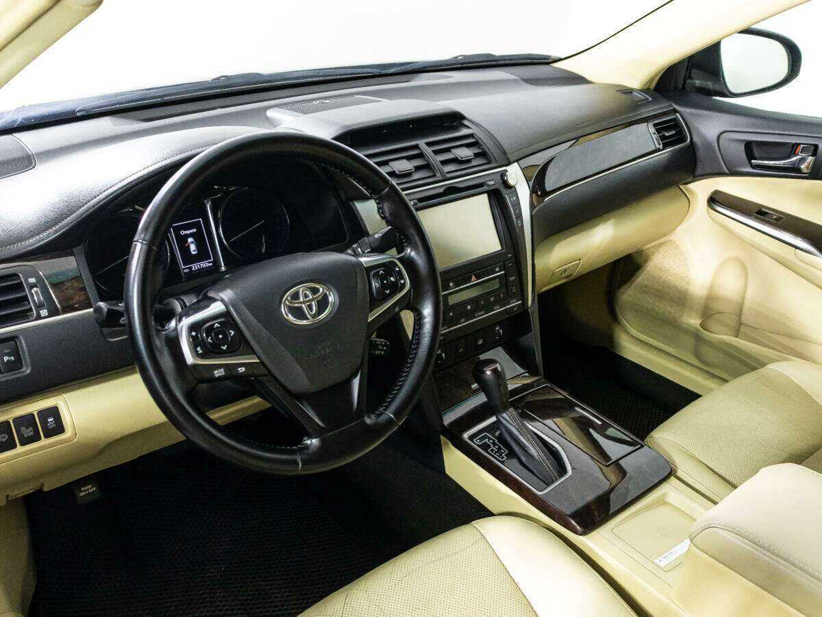 Toyota Camry, 2017 Фото №11