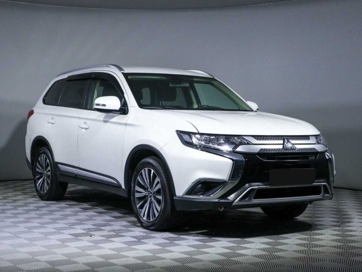 Mitsubishi Outlander, 2018 Фото №3
