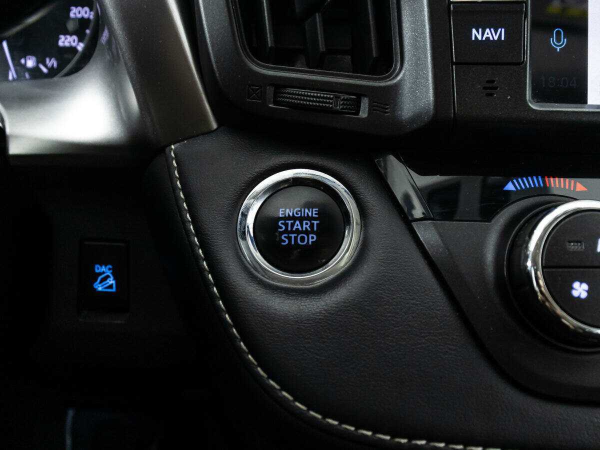 Toyota RAV4, 2018 Фото №19