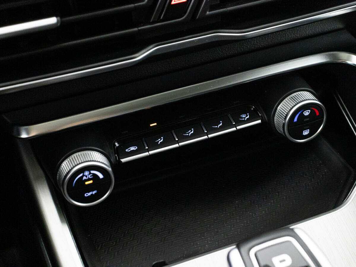 Geely Coolray, 2020 Фото №16