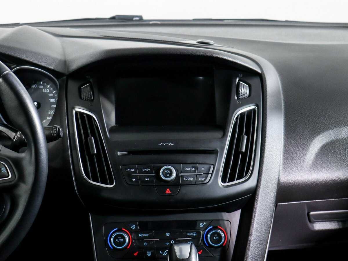 Ford Focus, 2019 Фото №11