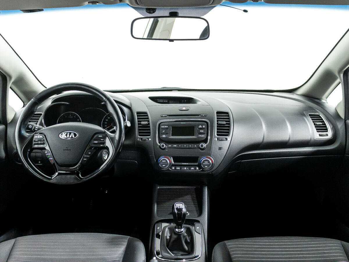 Kia Cerato, 2017 Фото №13