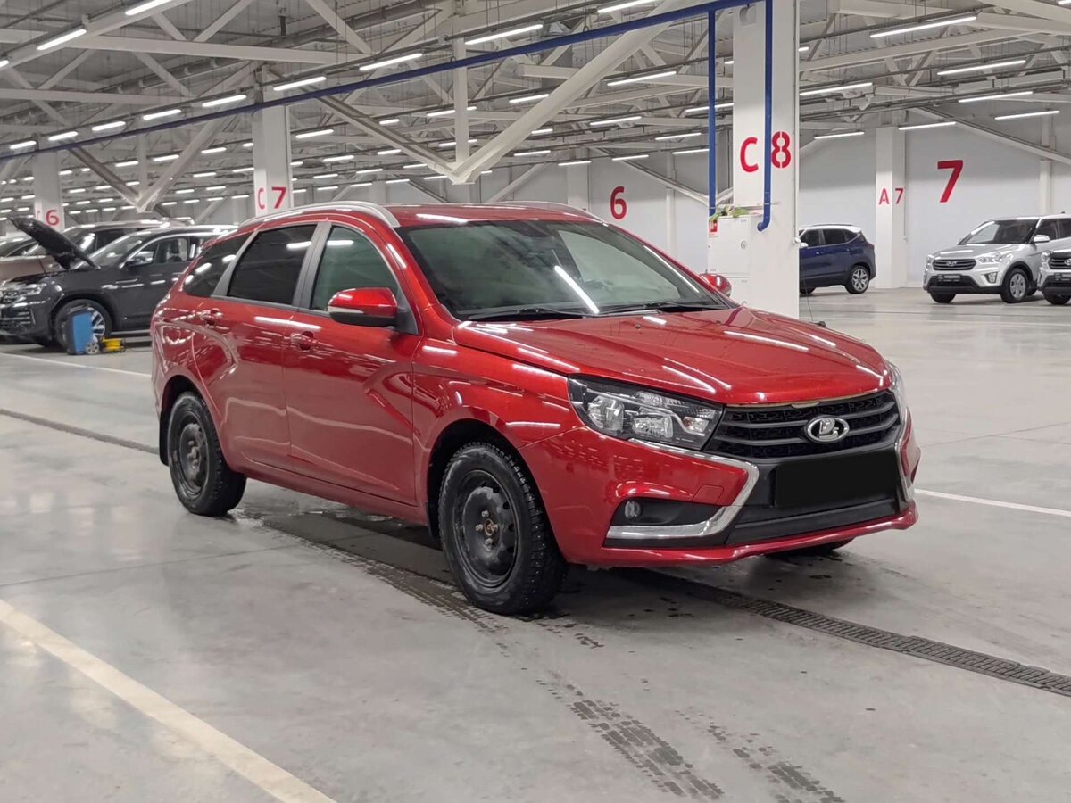 Lada (ВАЗ) Vesta SW I, 2018 Фото №3