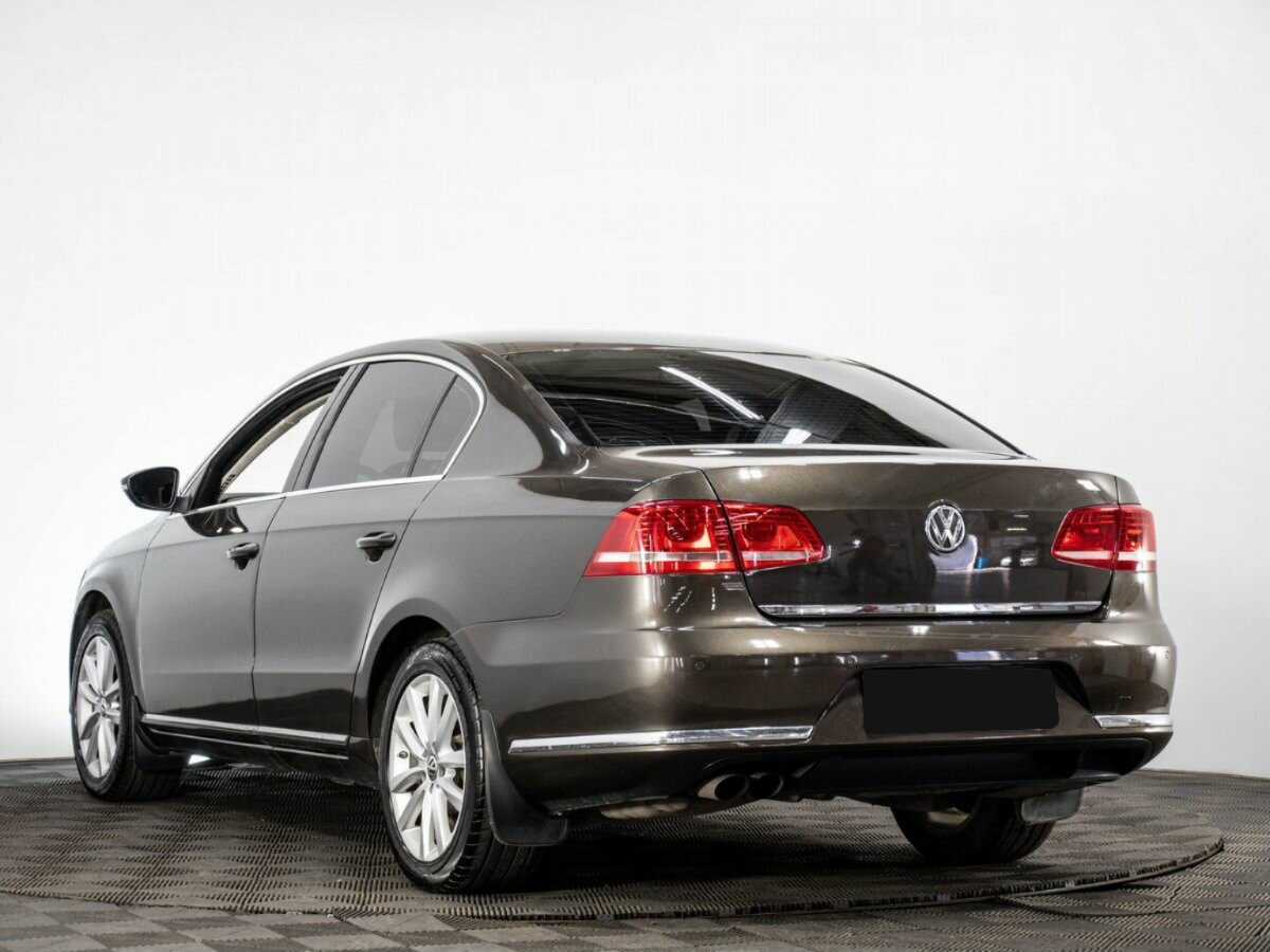 Volkswagen Passat, 2012 Фото №6