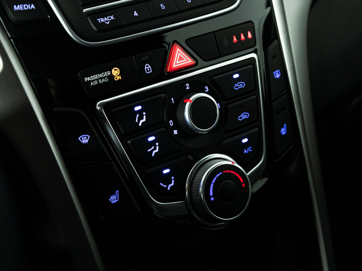 Hyundai i30 II, 2014 Фото №14