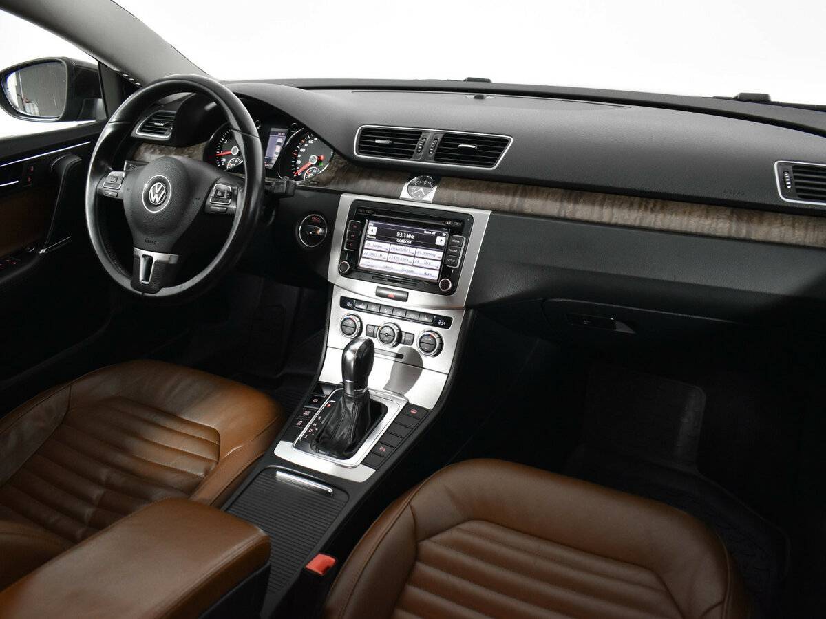 Volkswagen Passat, 2012 Фото №9