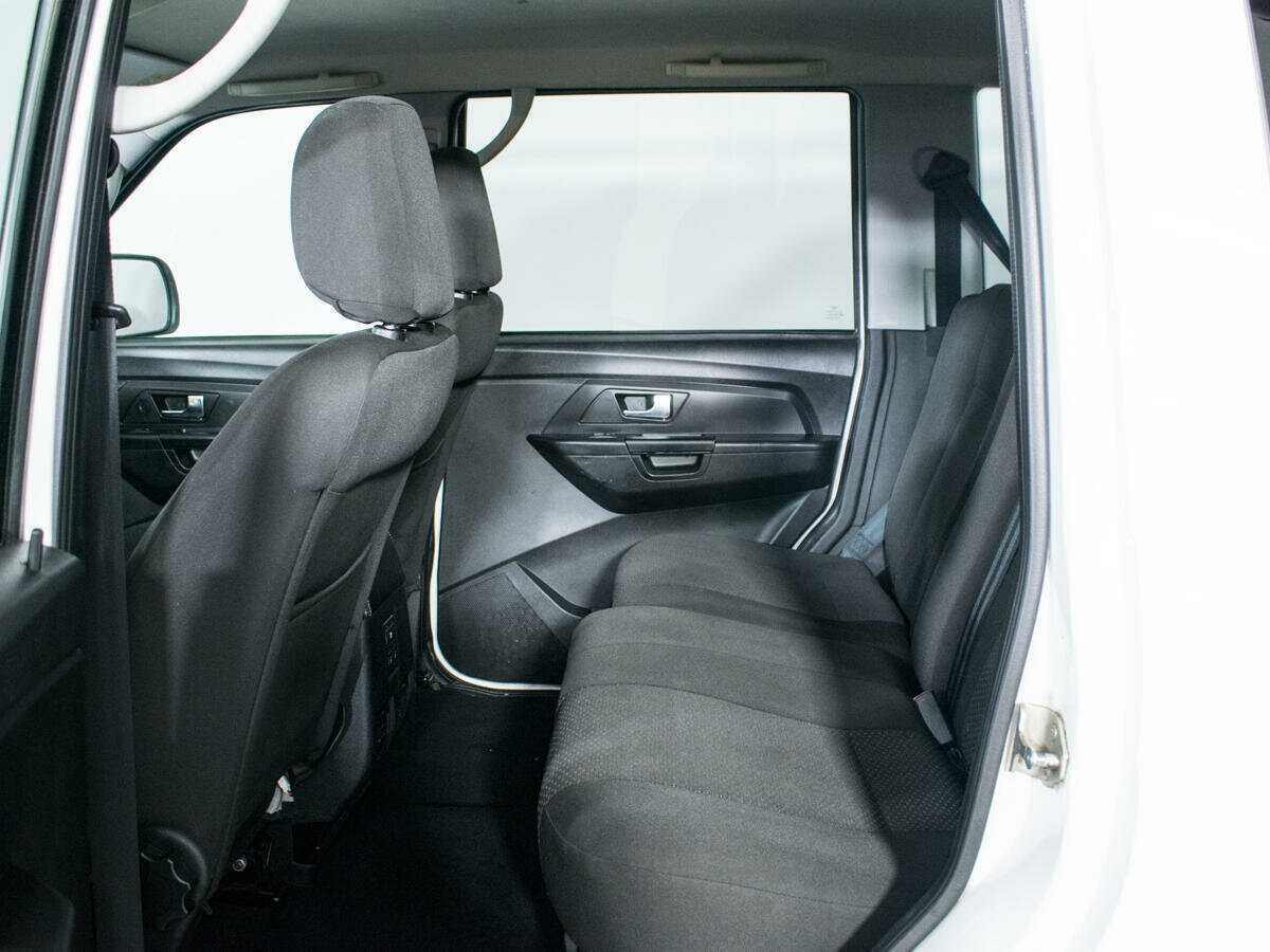 УАЗ Patriot, 2018 Фото №10