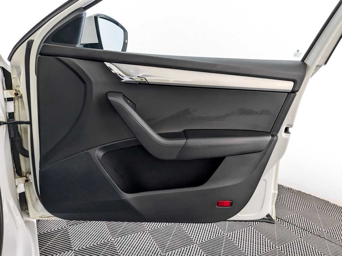 Skoda Octavia, 2018 Фото №24