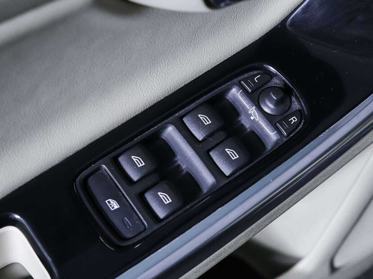 Volvo S60, 2014 Фото №18