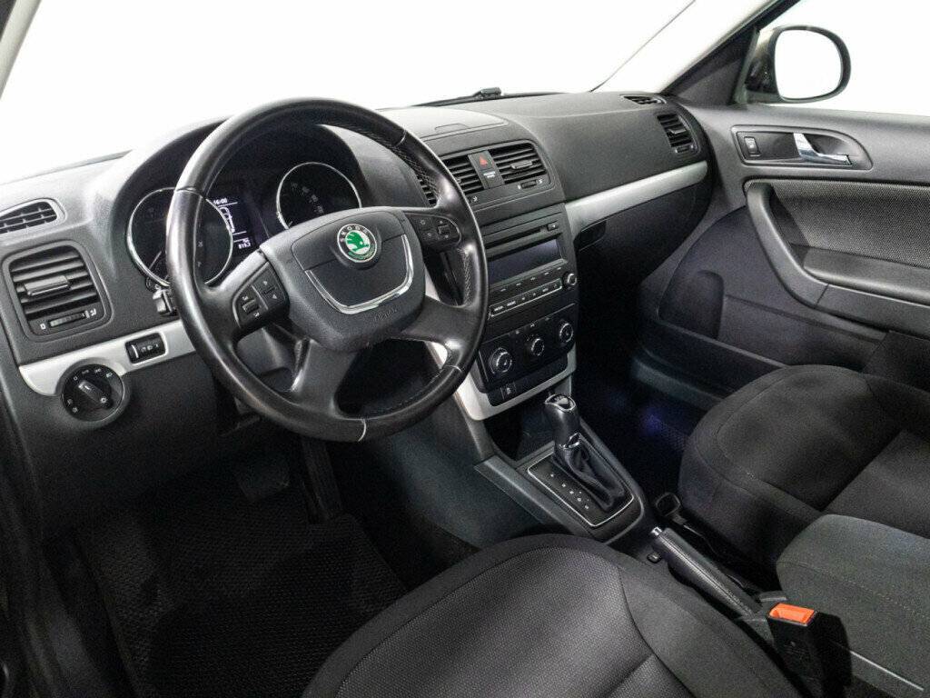 Skoda Yeti, 2013 Фото №11