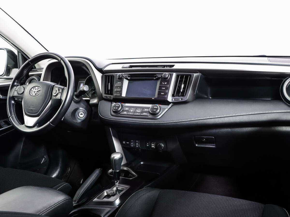 Toyota RAV4, 2015 Фото №7