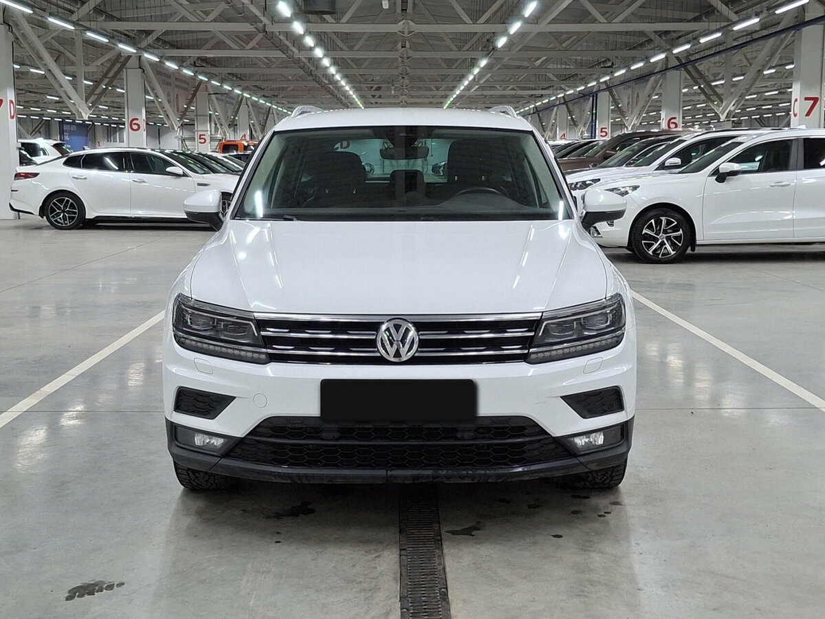 Volkswagen Tiguan II, 2020 Фото №2
