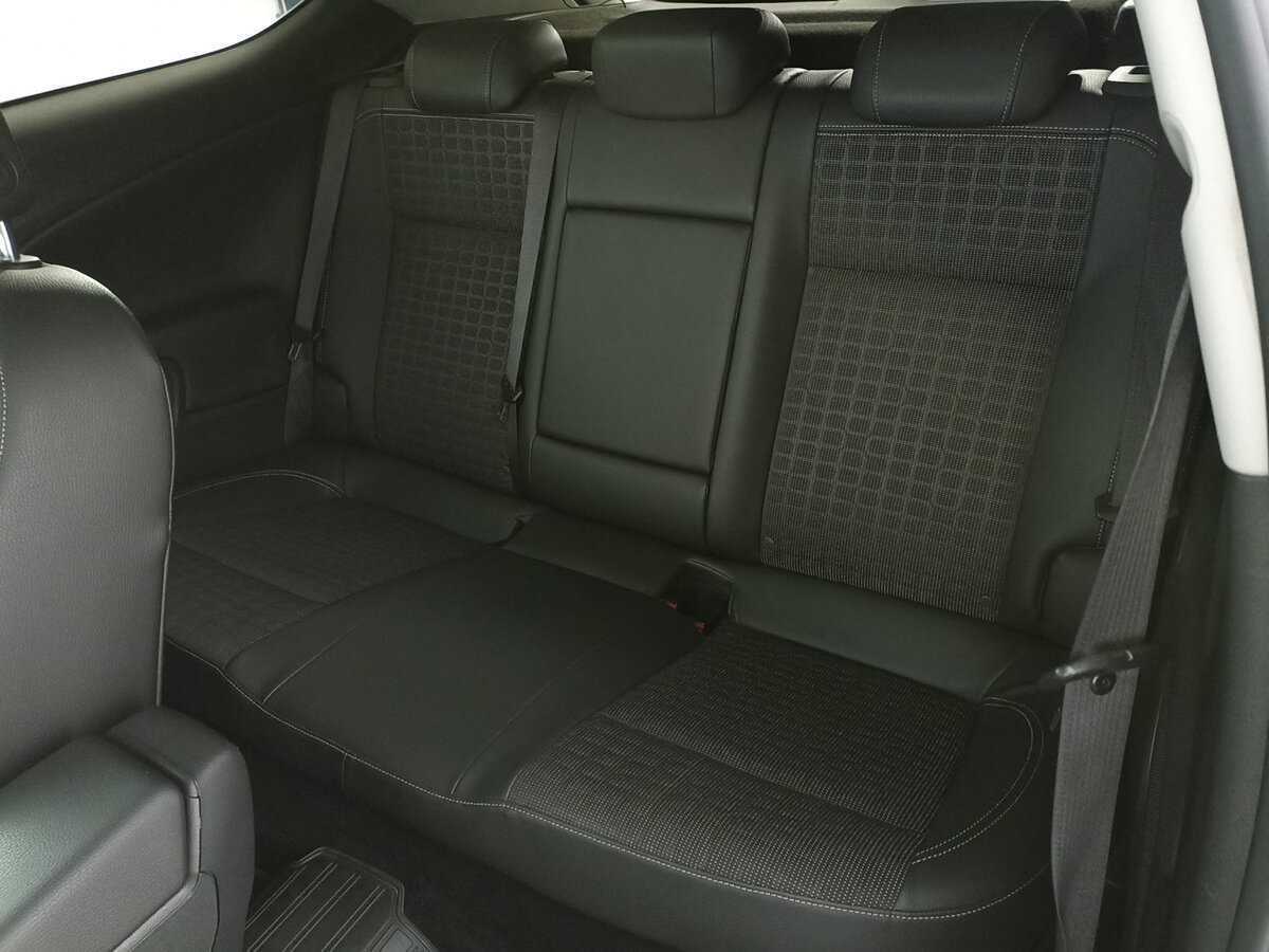 Opel Astra GTC, 2013 Фото №10