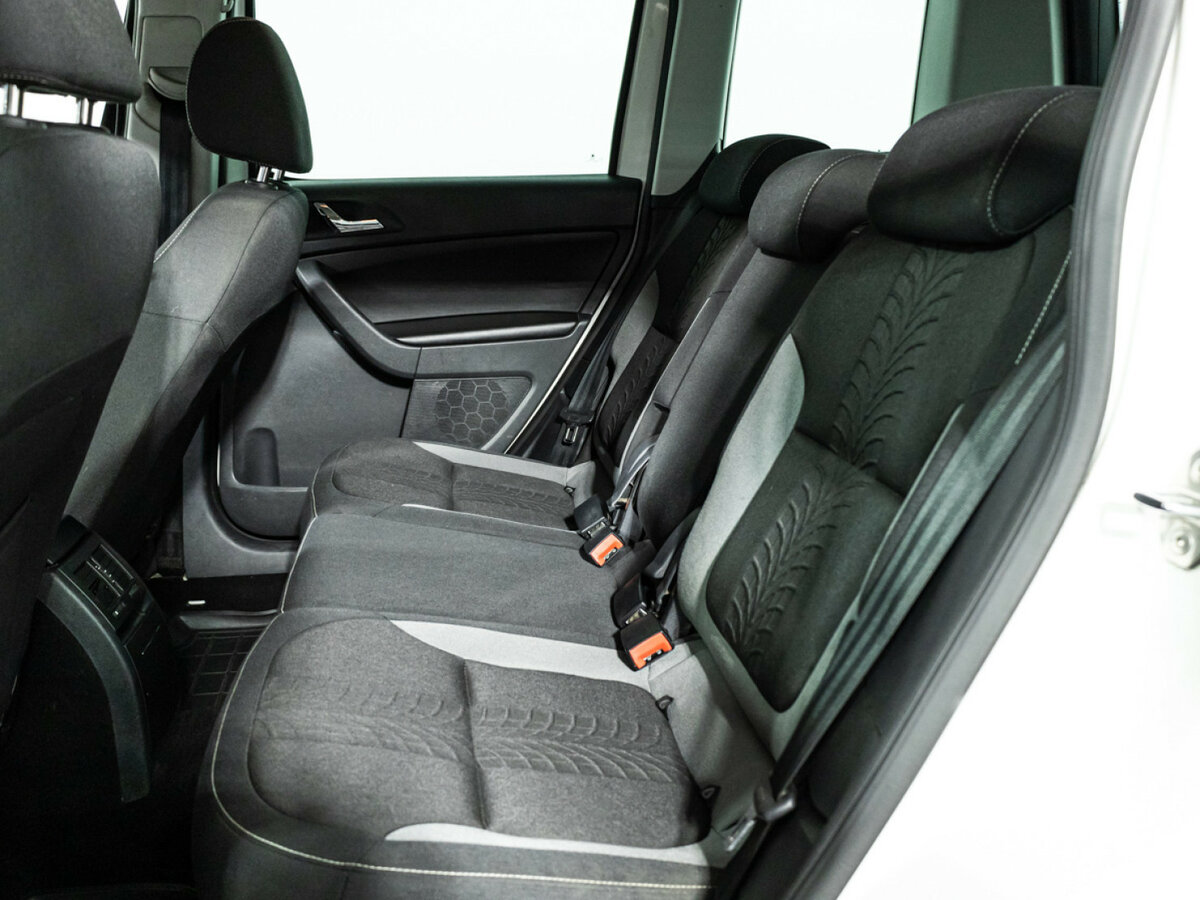 Skoda Yeti I Рестайлинг, 2015 Фото №10