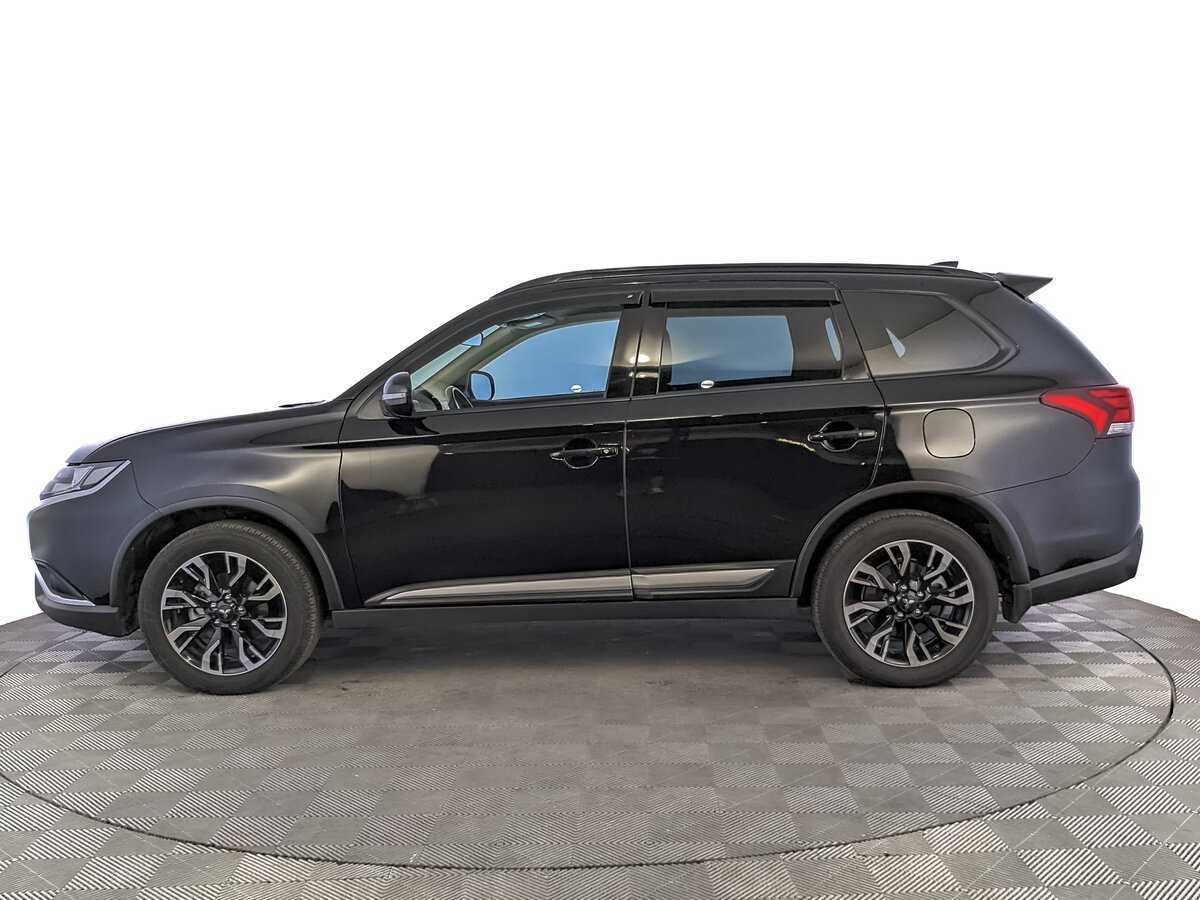Mitsubishi Outlander, 2022 Фото №8