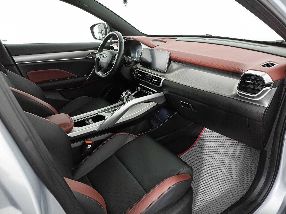 Geely Coolray, 2022 Фото №8