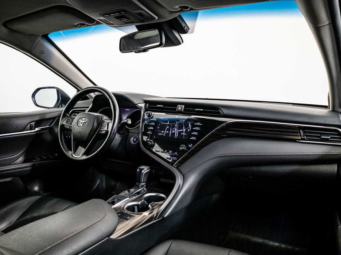 Toyota Camry, 2018 Фото №8