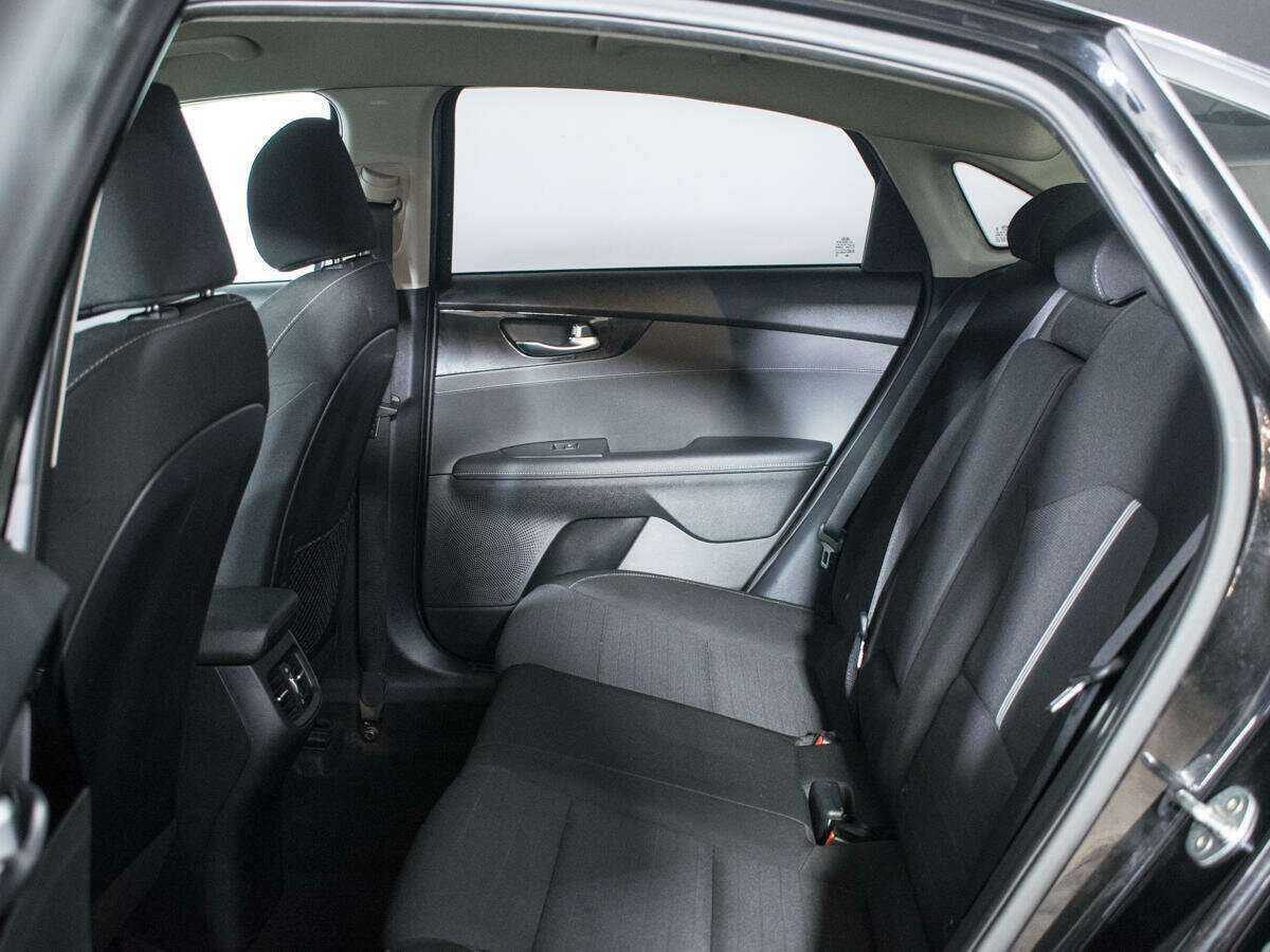 Kia Cerato, 2018 Фото №8
