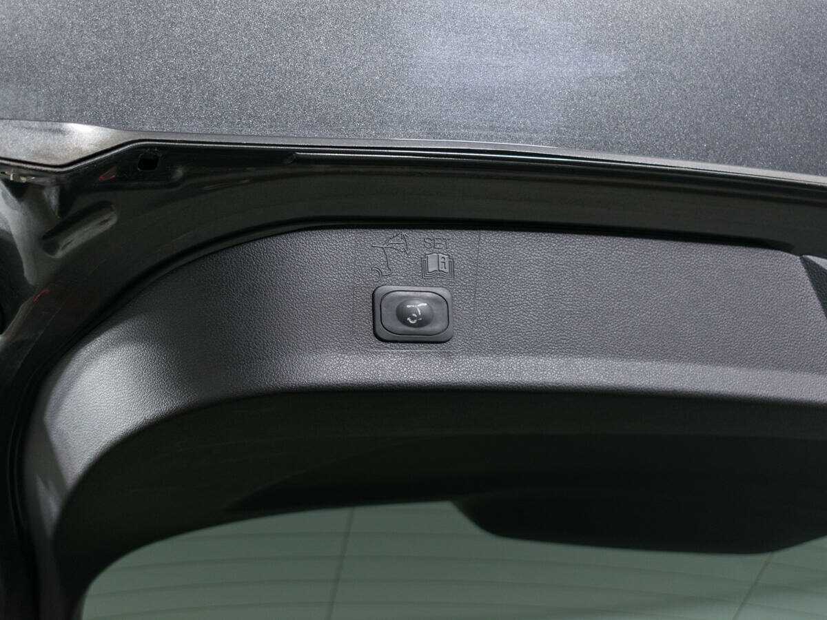 Ford Kuga, 2017 Фото №13