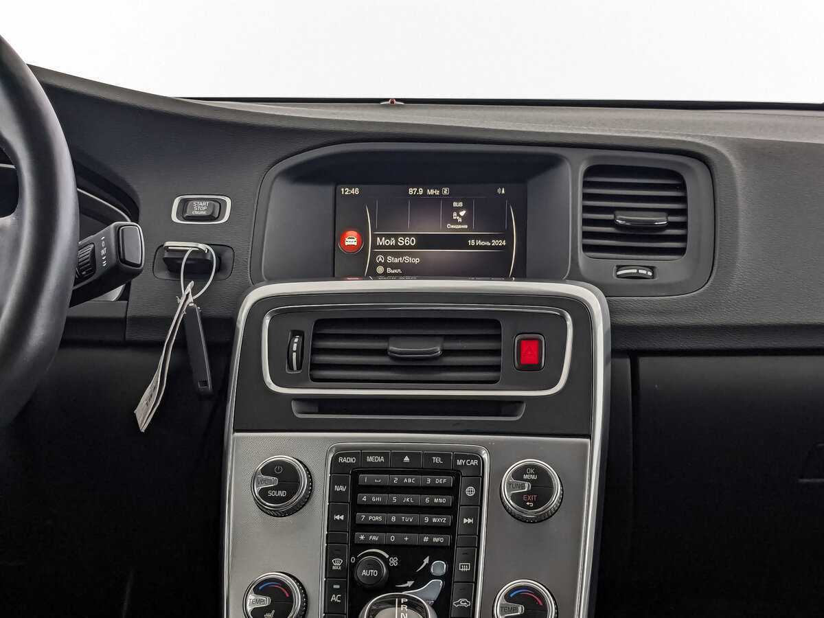 Volvo S60, 2017 Фото №12