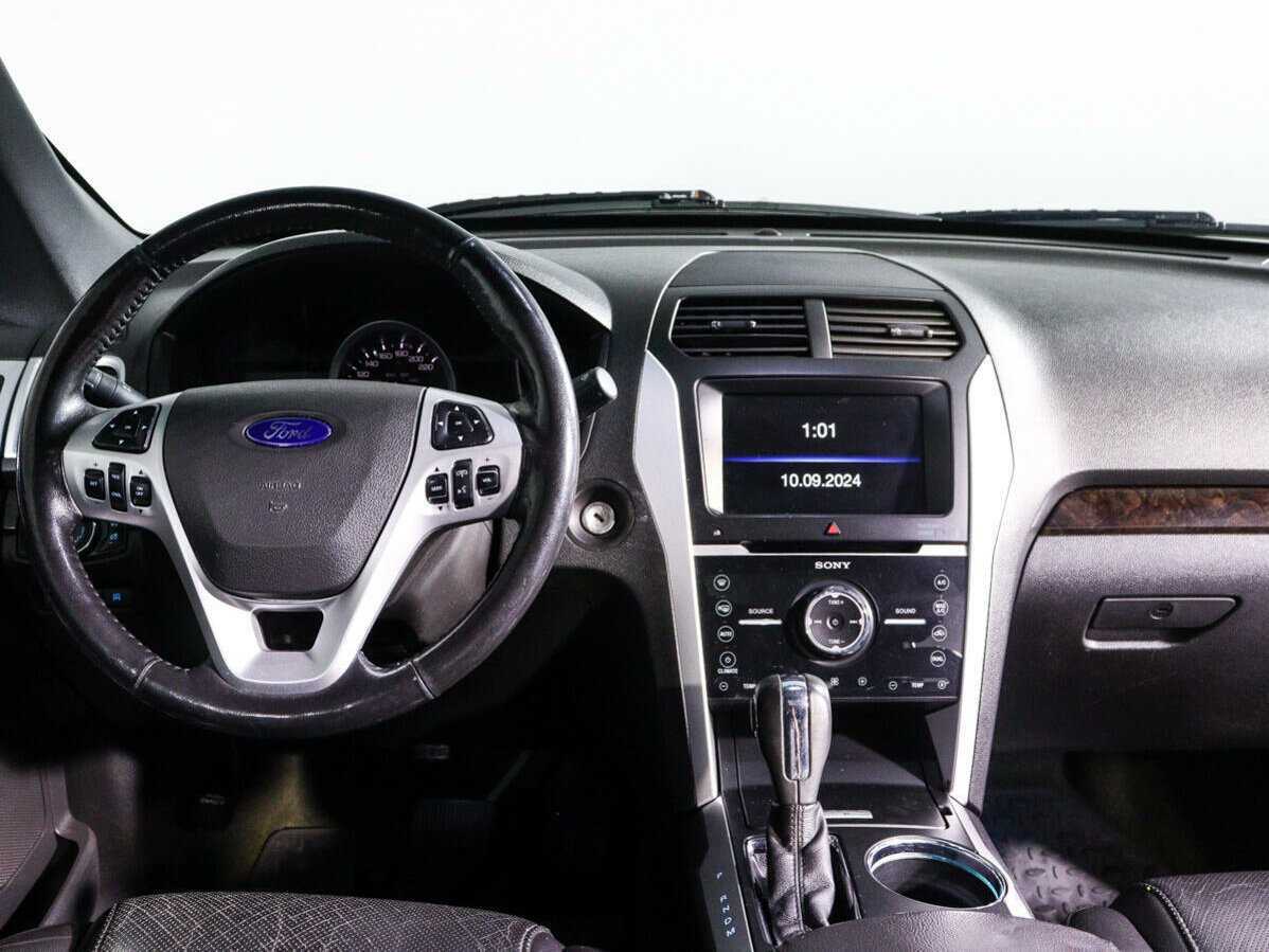 Ford Explorer, 2013 Фото №9