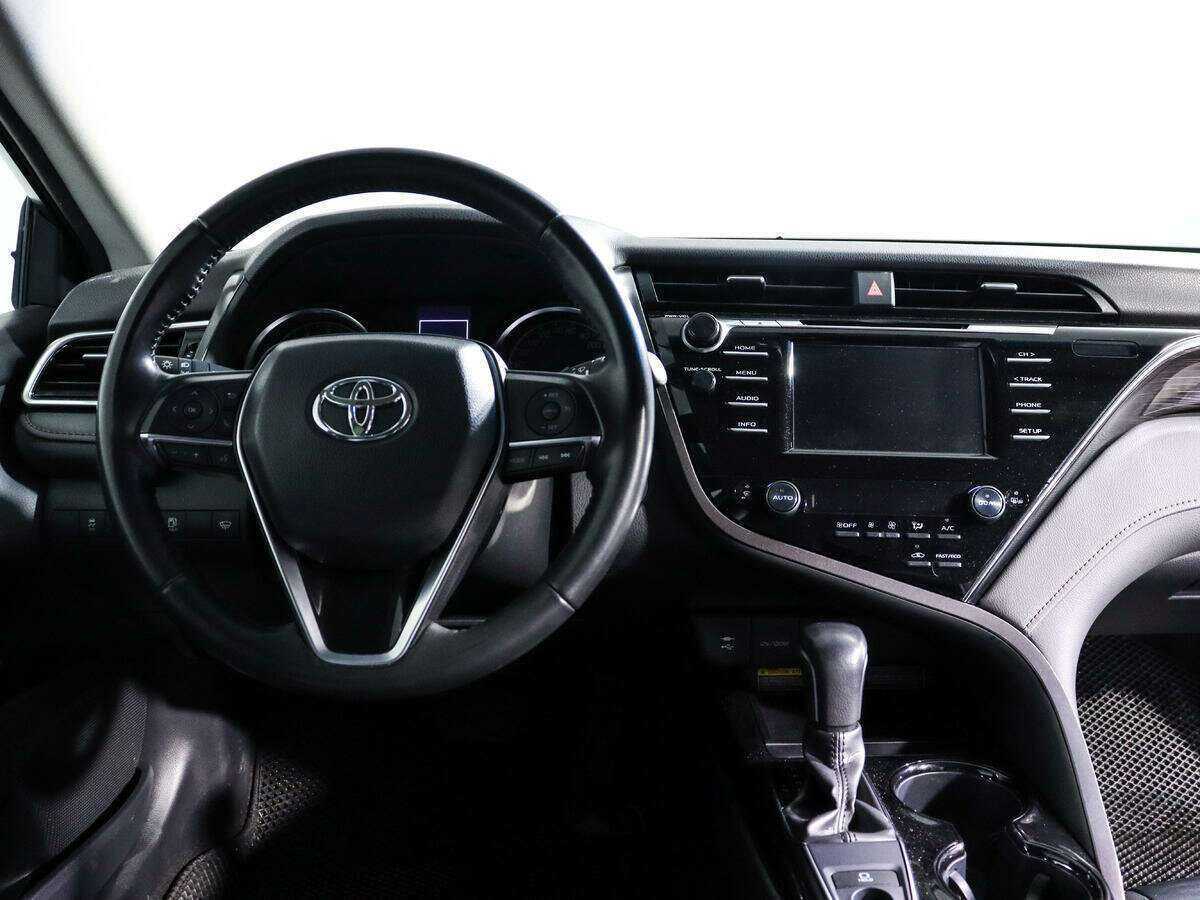 Toyota Camry, 2020 Фото №12