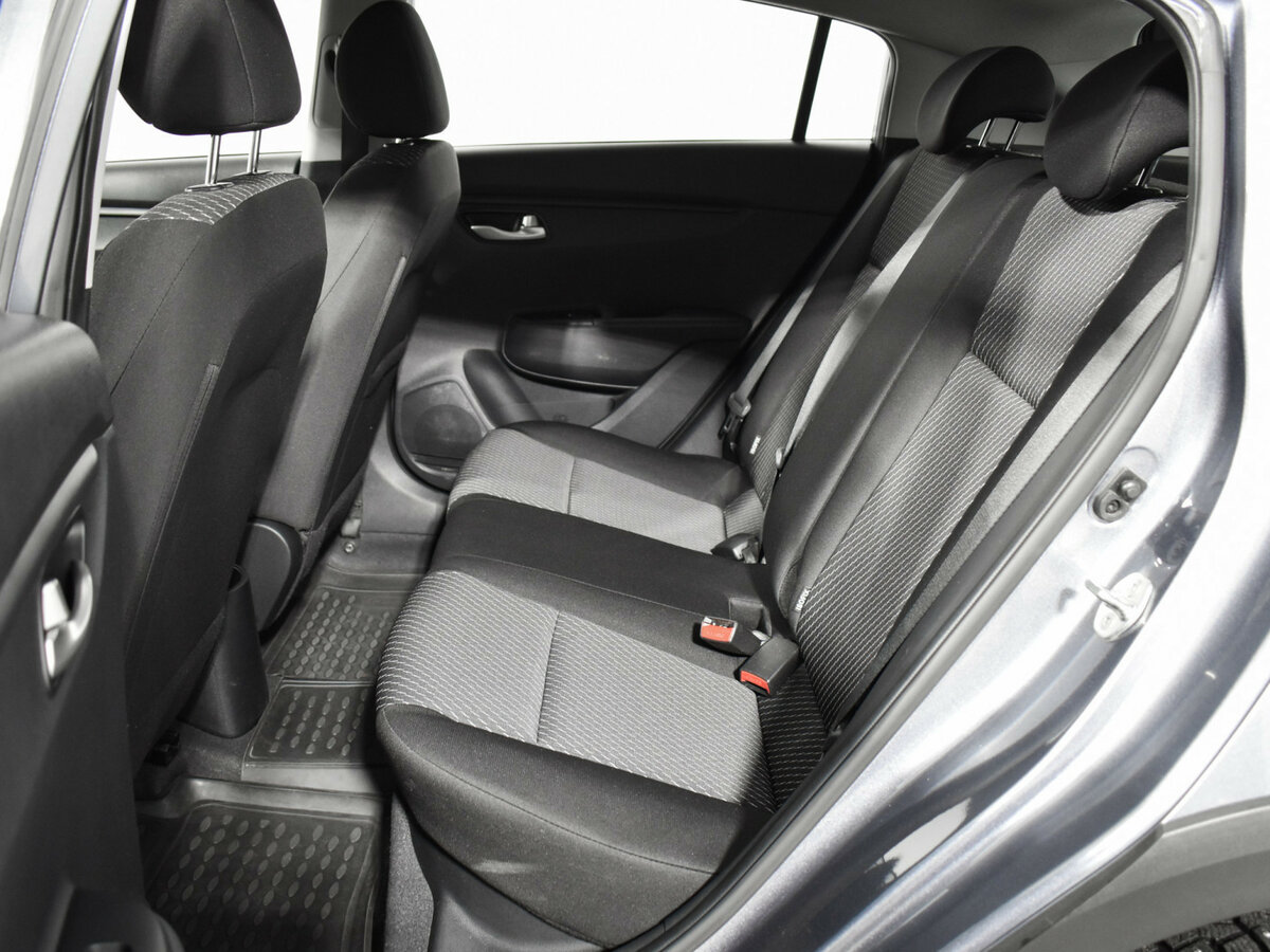 Kia Rio X-Line IV, 2020 Фото №11