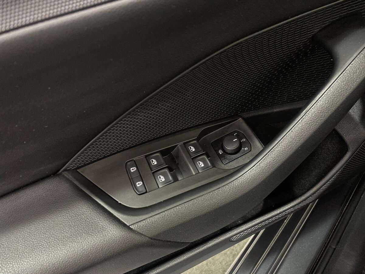 Skoda Octavia, 2021 Фото №8