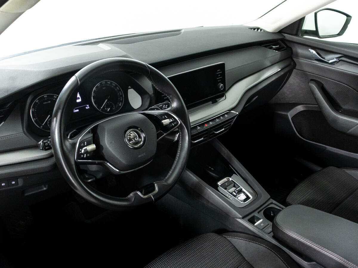 Skoda Octavia, 2021 Фото №9