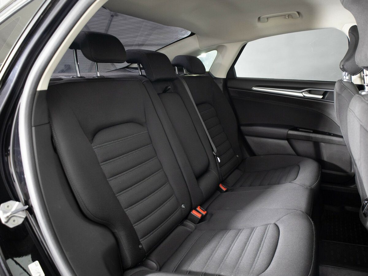 Ford Mondeo V, 2019 Фото №16