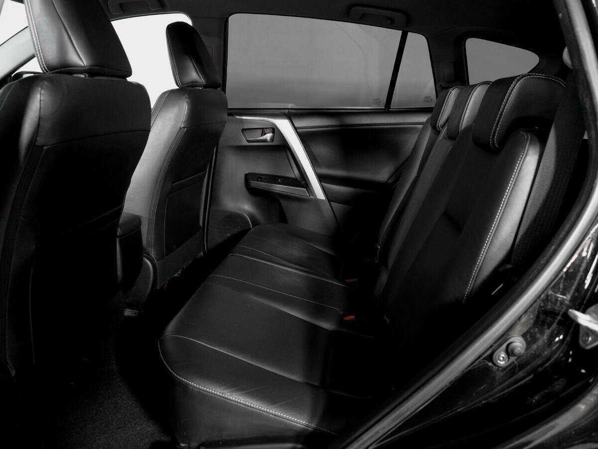 Toyota RAV4, 2016 Фото №10