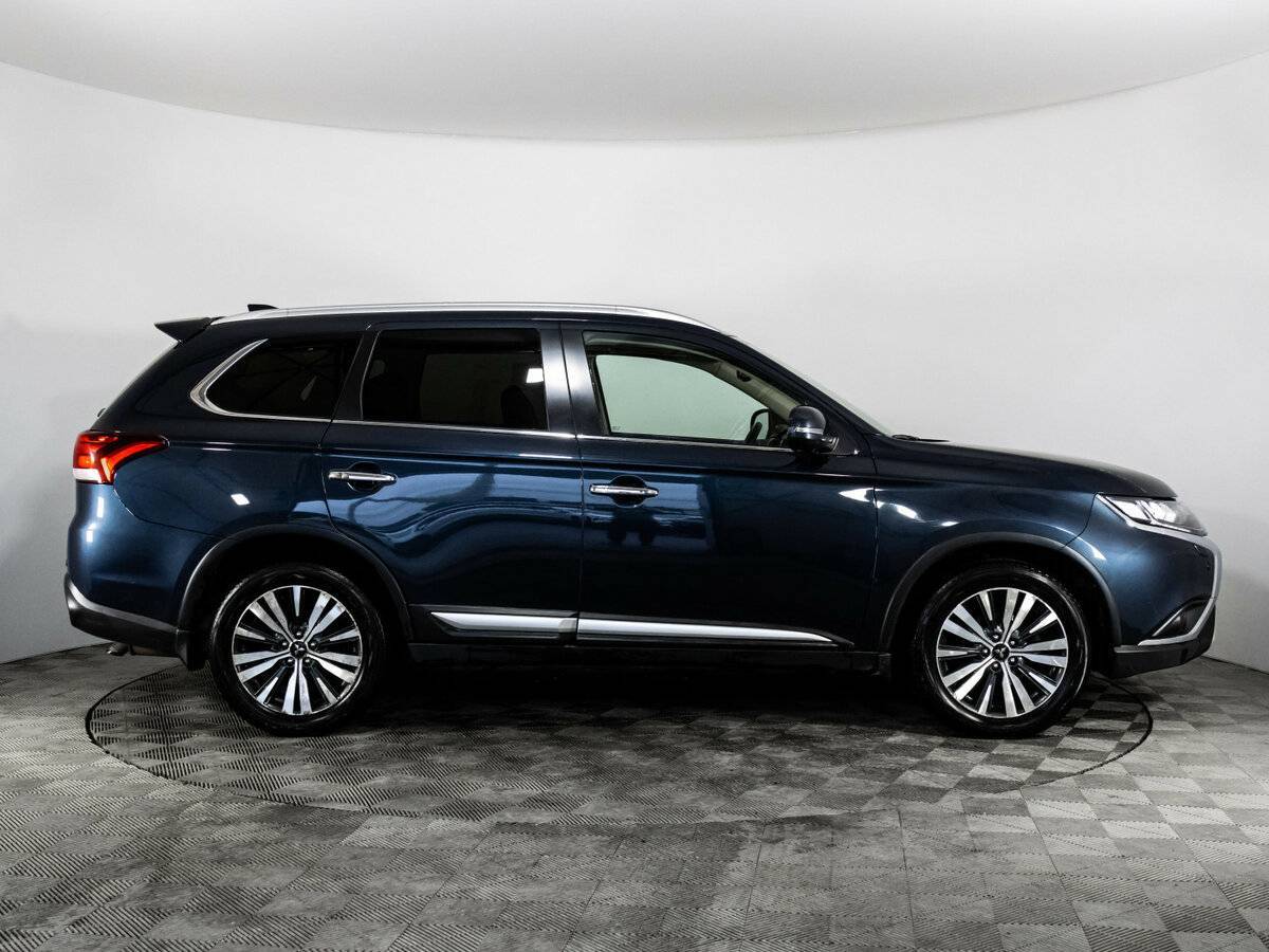 Mitsubishi Outlander, 2020 Фото №4